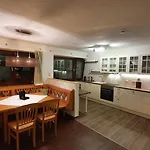 Absolute Active Mountain Apartment *