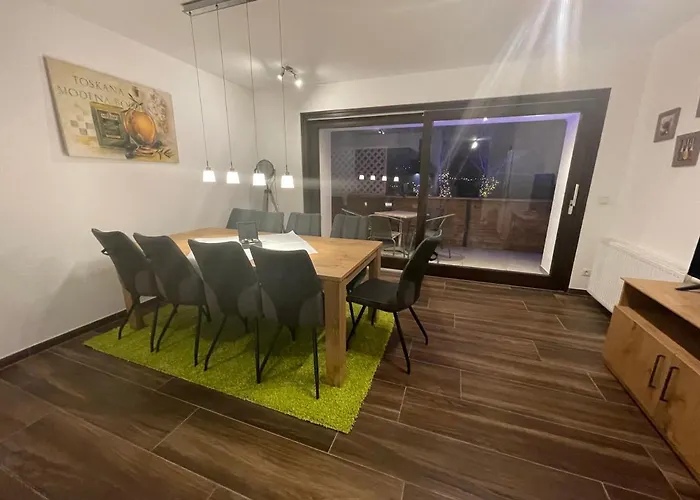 Absolute Active Mountain