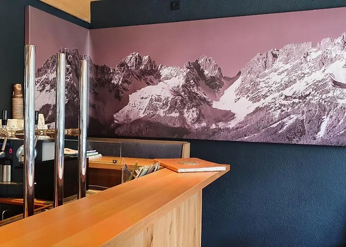 Absolute Active Mountain